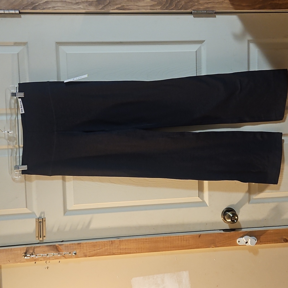 OLD NAVY ACTIVE SLIM BOOTCUT LEGGING: DARK GRAY: NEW WITH TAGS: SIZE M